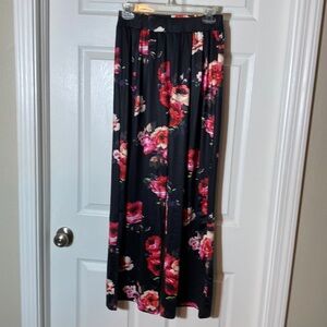 Womens Black Rose Print Wide Leg Palazzo Pants Size Med 8/10 Elastic Waistband